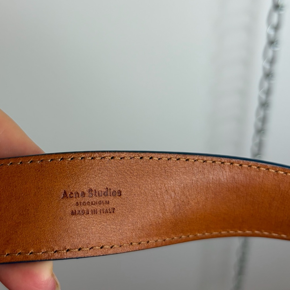 Acne Light Blue Textured Leather Belt size S - Picture 5 of 9